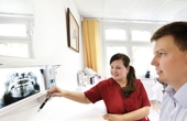 Juliane Weiß ( Hubertusstrasse 11 )