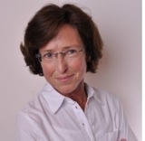  Dr. Susanne Giesenschlag