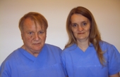 Dr. Hartmut Uhlig Verena Uhlig ( Friedensstr. 2 )